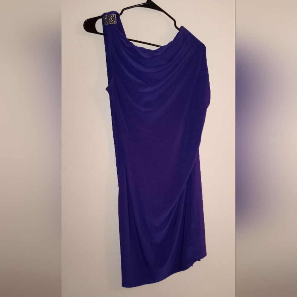 One shoulder Purple dress
